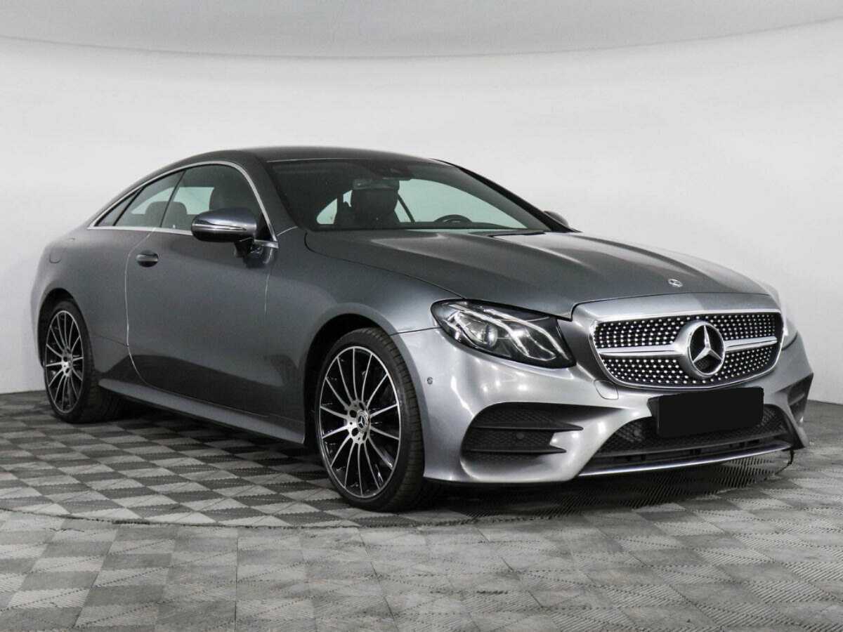 Mercedes-Benz E-Класс 2018 года с пробегом. Фото: #2