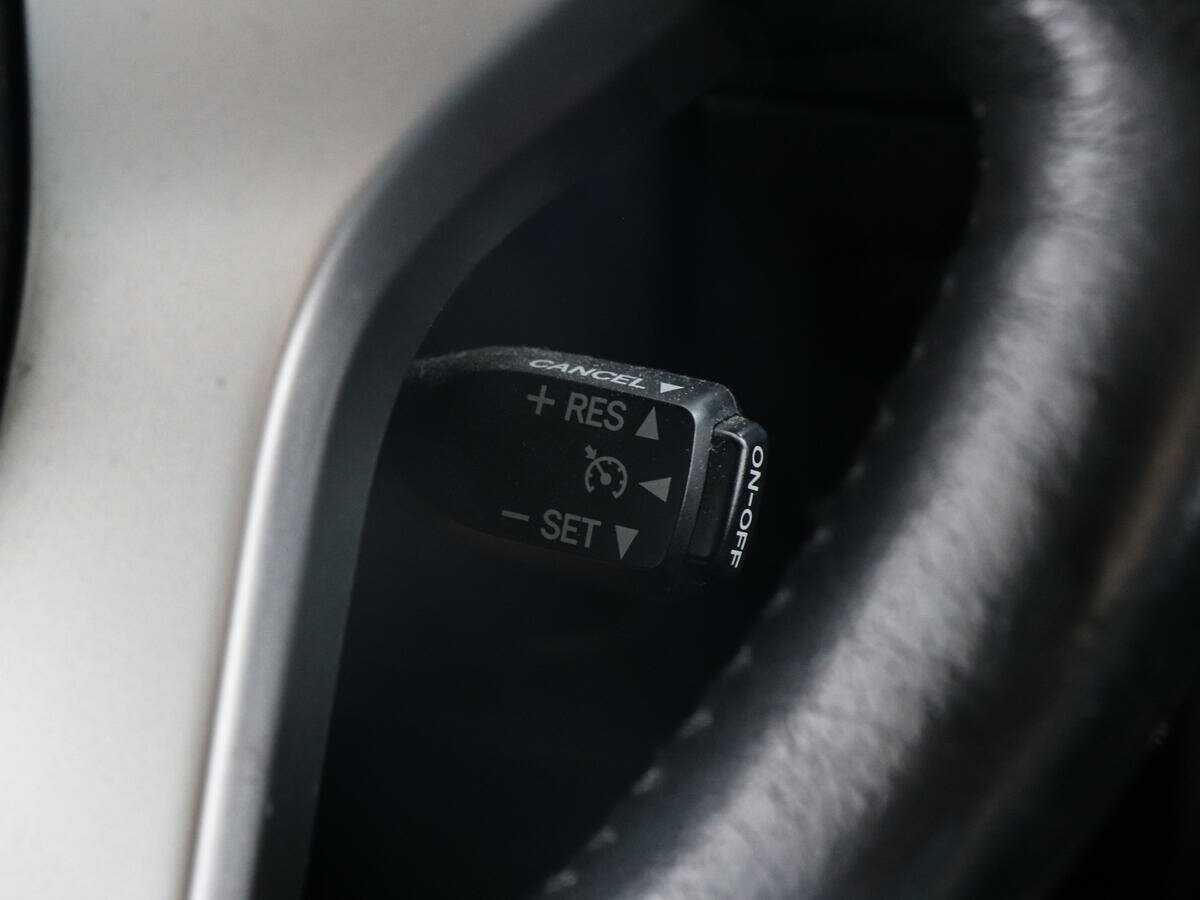 Toyota Land Cruiser Prado 2014 года с пробегом. Фото: #13