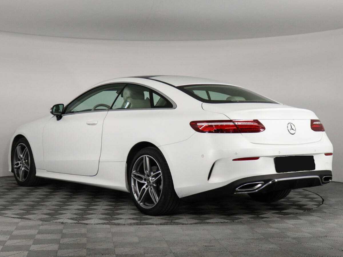 Mercedes-Benz E-Класс 2019 года с пробегом. Фото: #6