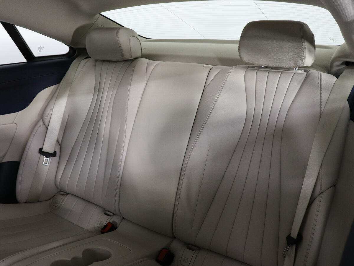 Mercedes-Benz E-Класс 2019 года с пробегом. Фото: #11