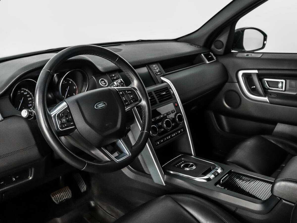 Land Rover Discovery Sport 2018 года с пробегом. Фото: #8