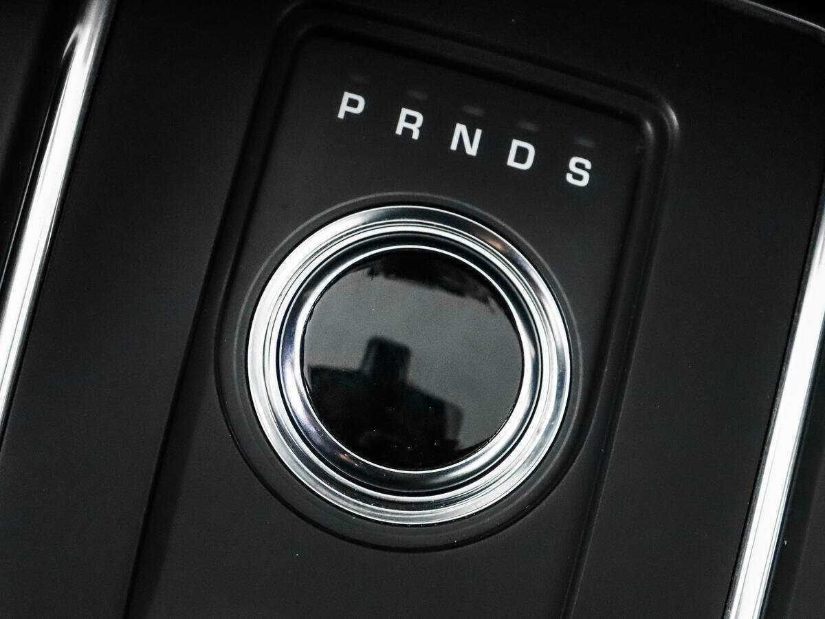 Land Rover Discovery Sport 2018 года с пробегом. Фото: #9