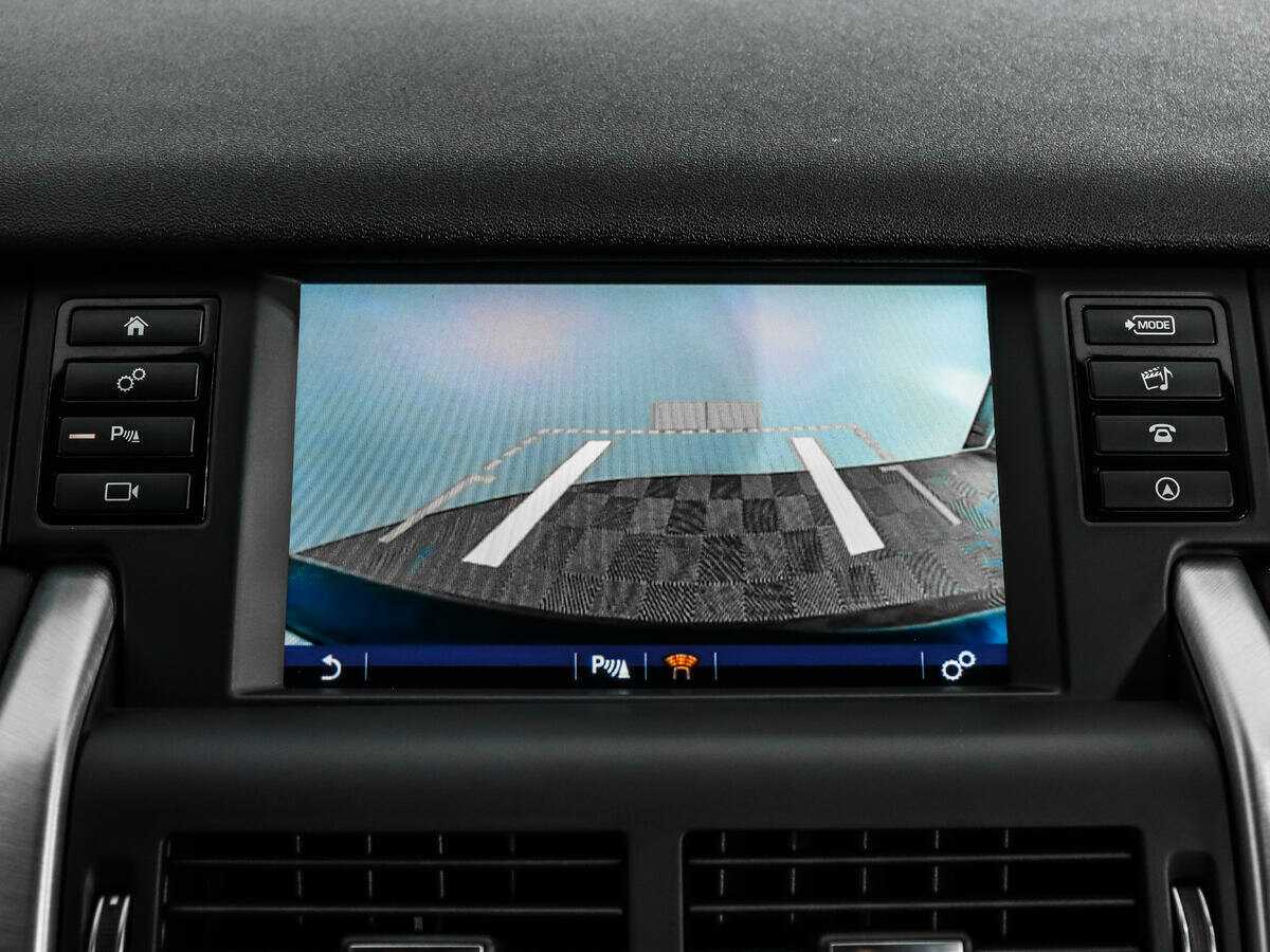 Land Rover Discovery Sport 2018 года с пробегом. Фото: #15