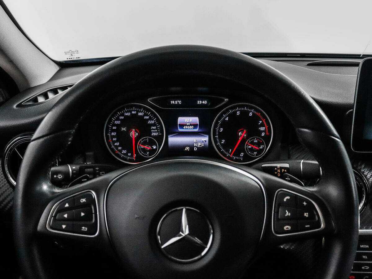 Mercedes-Benz GLA 2017 года с пробегом. Фото: #16