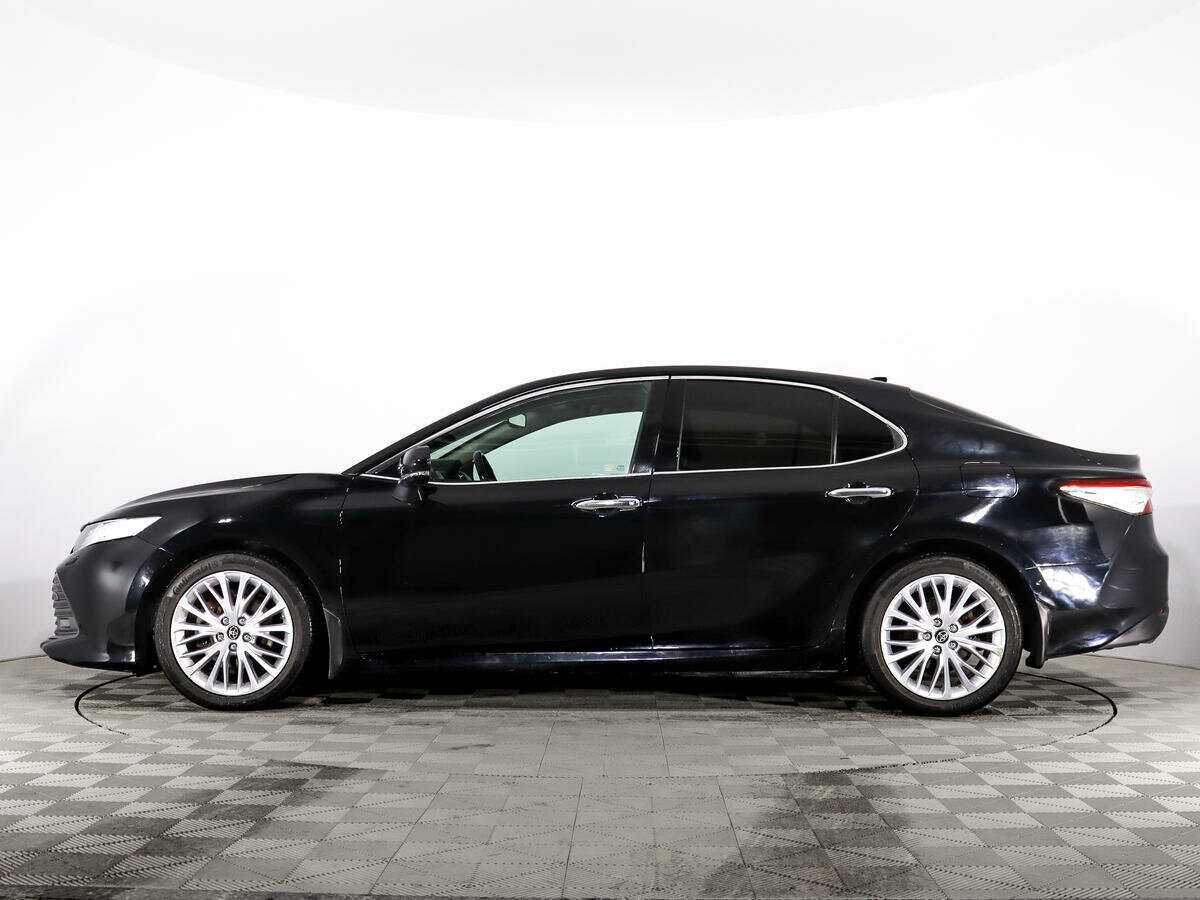 Toyota Camry 2019 года с пробегом. Фото: #7