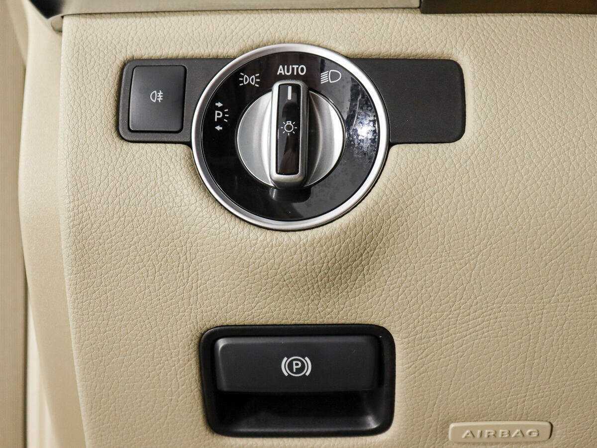 Mercedes-Benz GL-Класс 2013 года с пробегом. Фото: #10