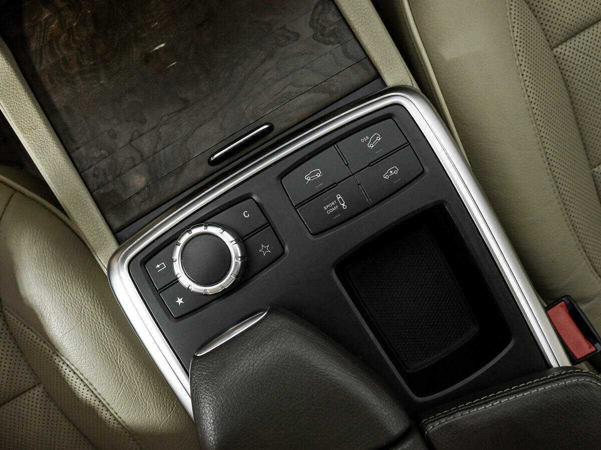 Mercedes-Benz GL-Класс 2013 года с пробегом. Фото: #11