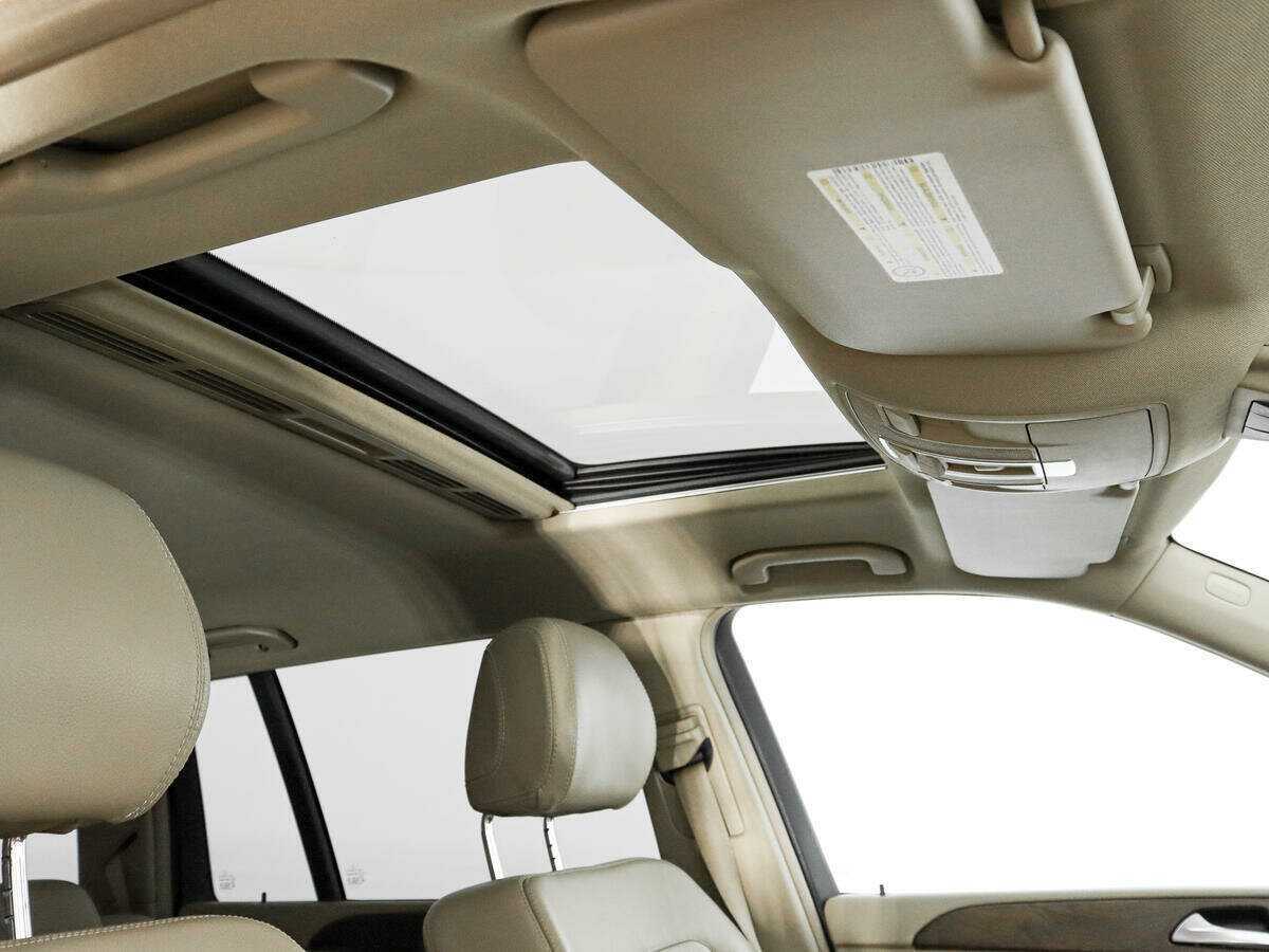 Mercedes-Benz GL-Класс 2013 года с пробегом. Фото: #16