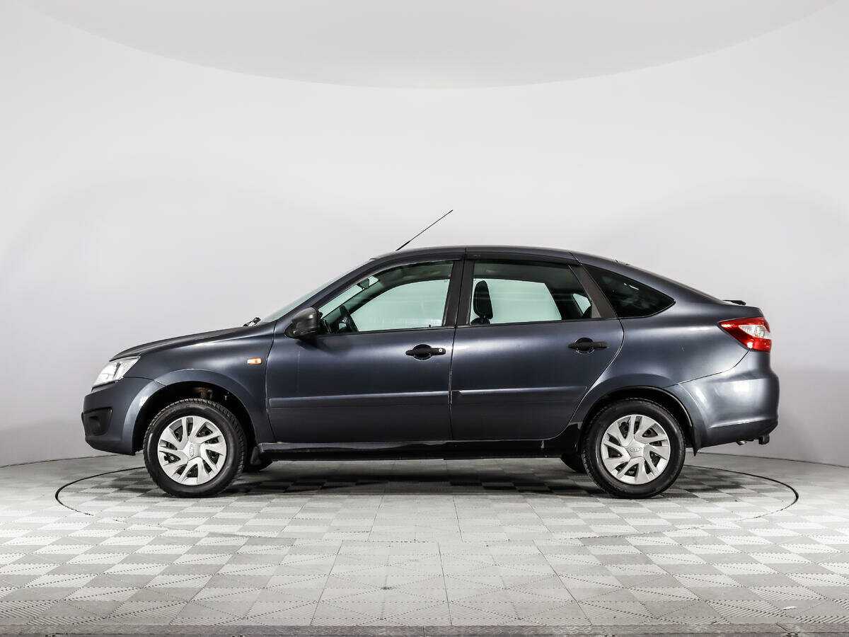 Б/У Лада (ВАЗ) Гранта 2015 года. Фото: #7