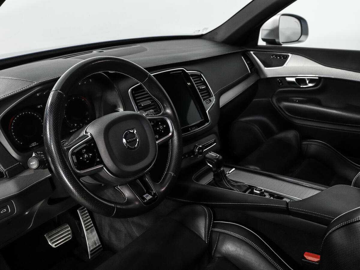 Volvo XC90 2019 года с пробегом. Фото: #9