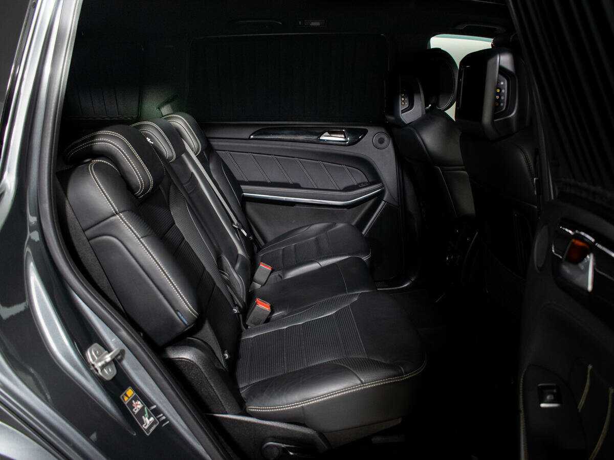 Mercedes-Benz GLS AMG 2016 года с пробегом. Фото: #9