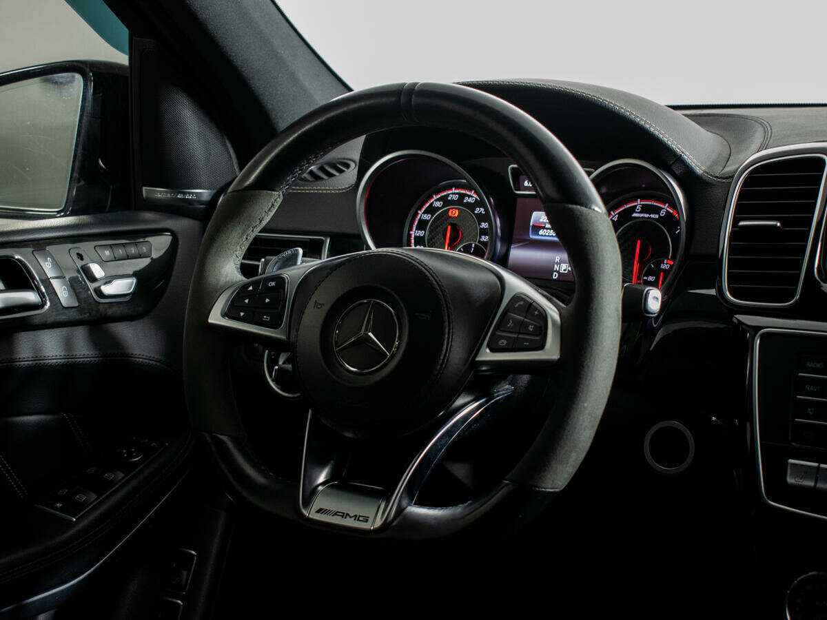 Mercedes-Benz GLS AMG 2016 года с пробегом. Фото: #17