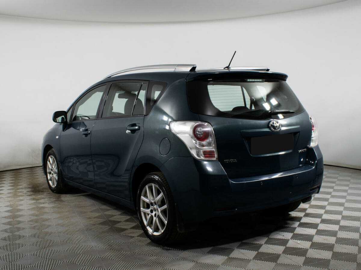 Toyota Verso 2010 года с пробегом. Фото: #7