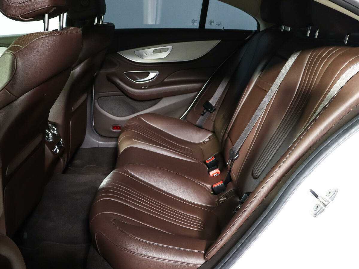 Mercedes-Benz CLS 2018 года с пробегом. Фото: #7