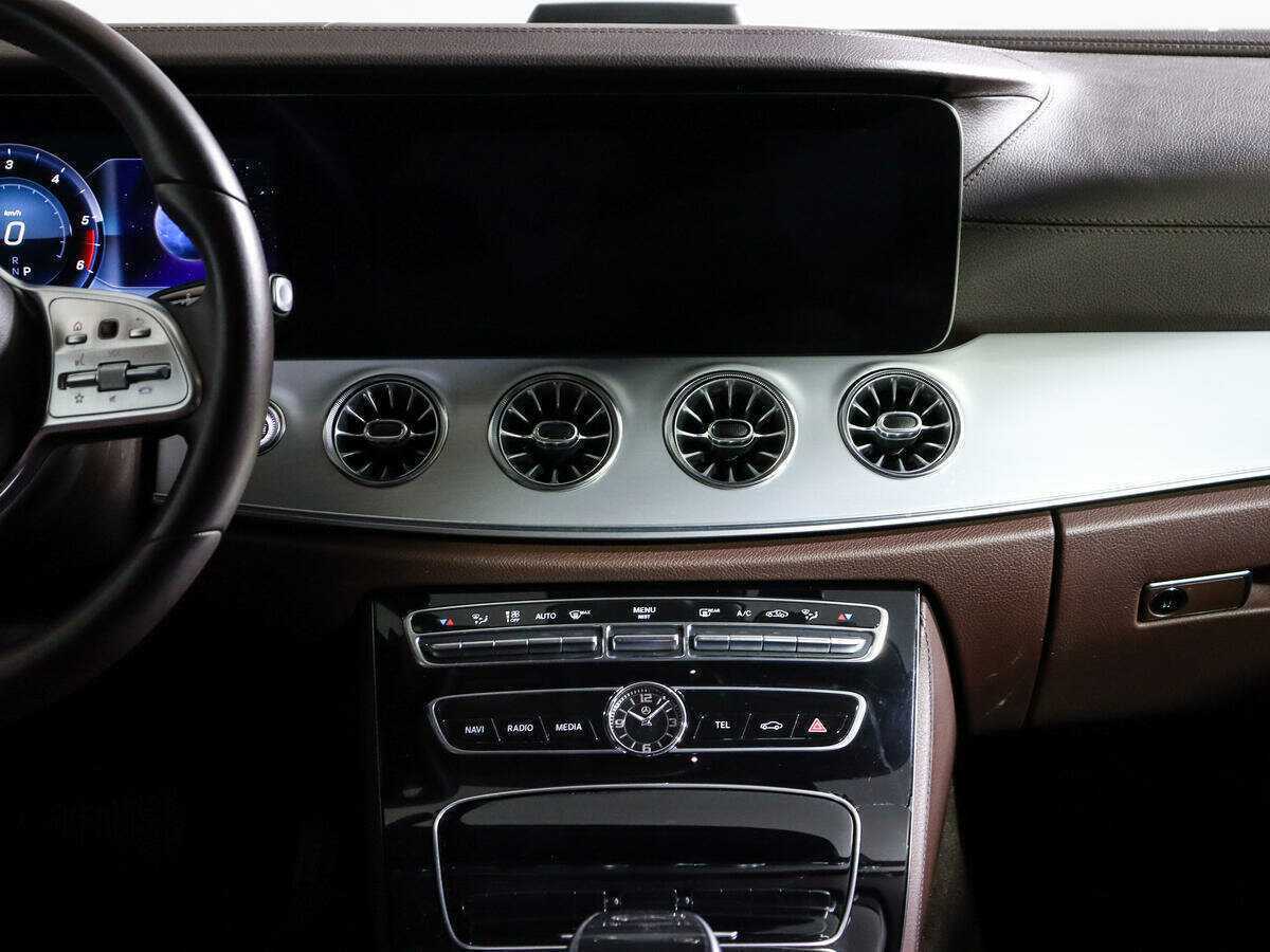 Mercedes-Benz CLS 2018 года с пробегом. Фото: #10