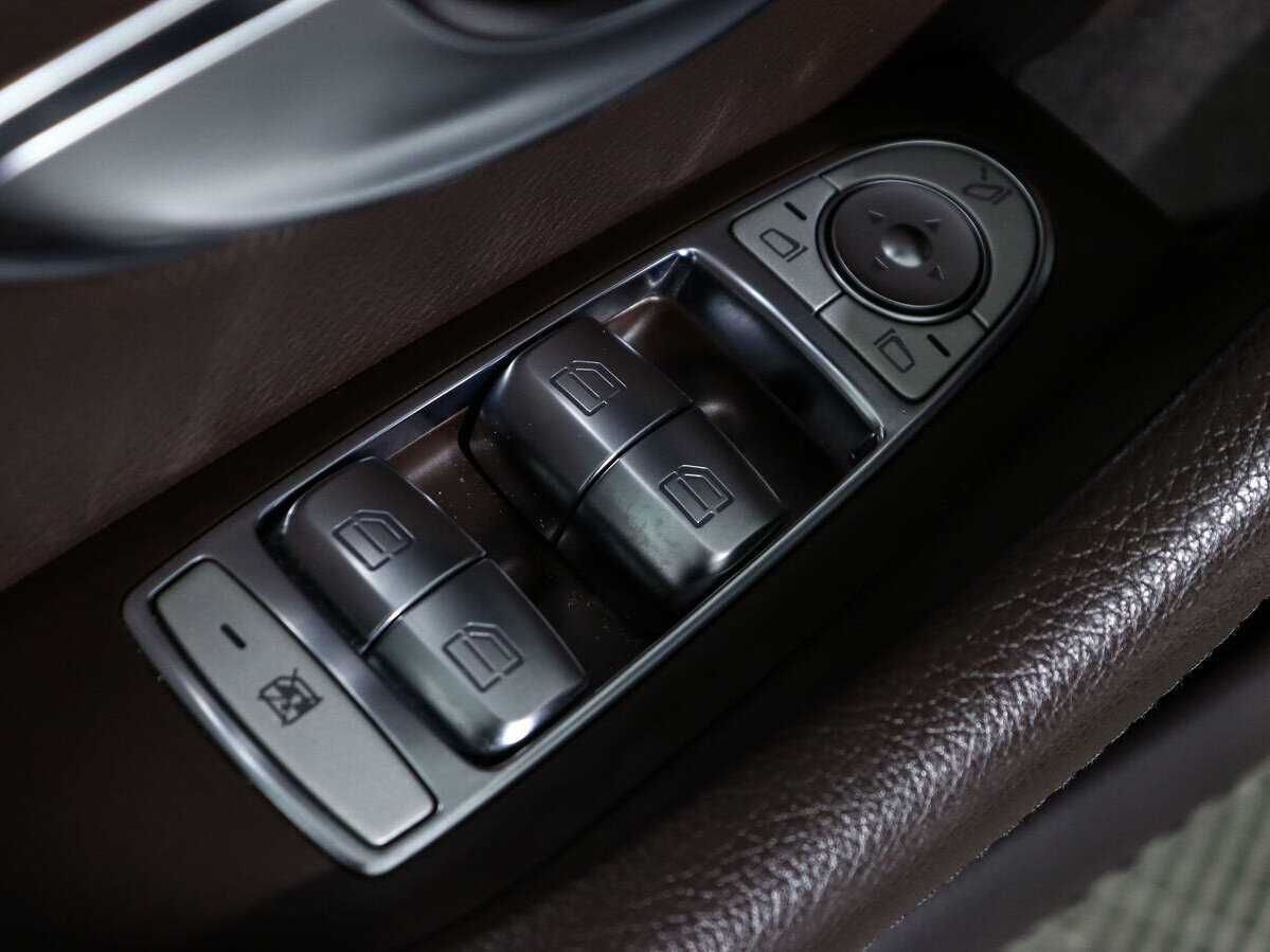 Mercedes-Benz CLS 2018 года с пробегом. Фото: #23