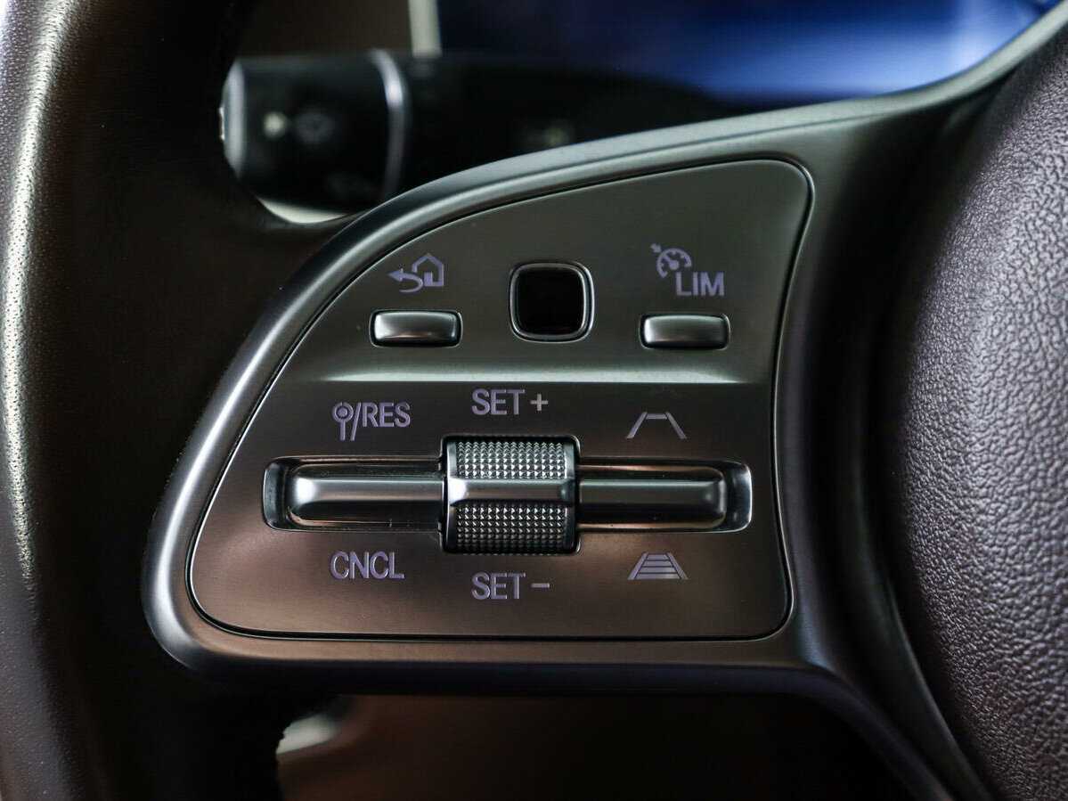 Mercedes-Benz CLS 2018 года с пробегом. Фото: #25