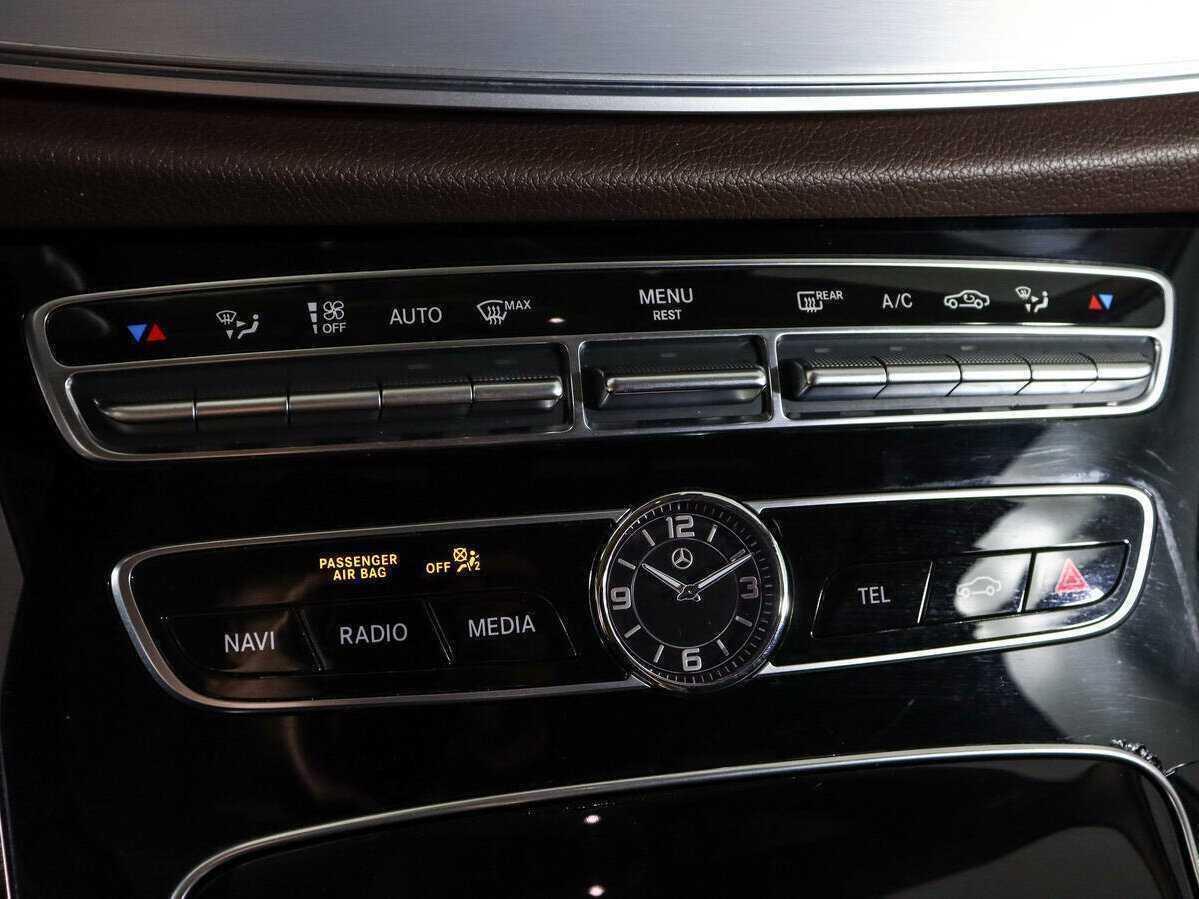 Mercedes-Benz CLS 2018 года с пробегом. Фото: #27