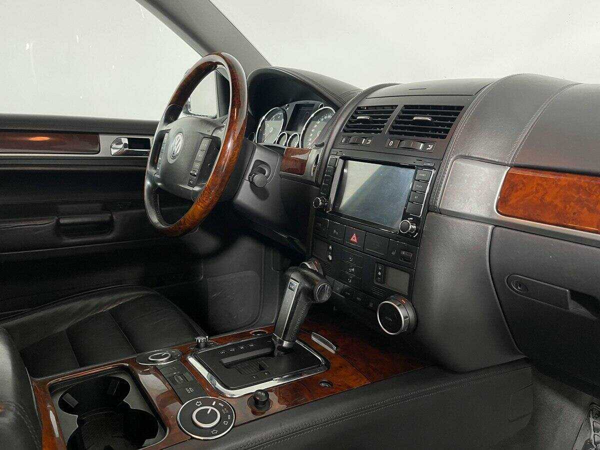 Volkswagen Touareg 2005 года с пробегом. Фото: #8
