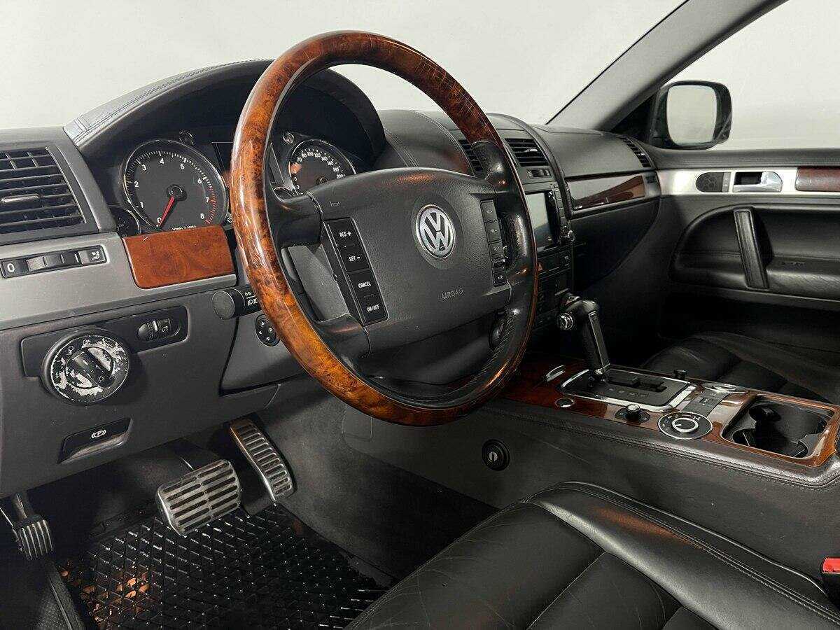 Volkswagen Touareg 2005 года с пробегом. Фото: #12