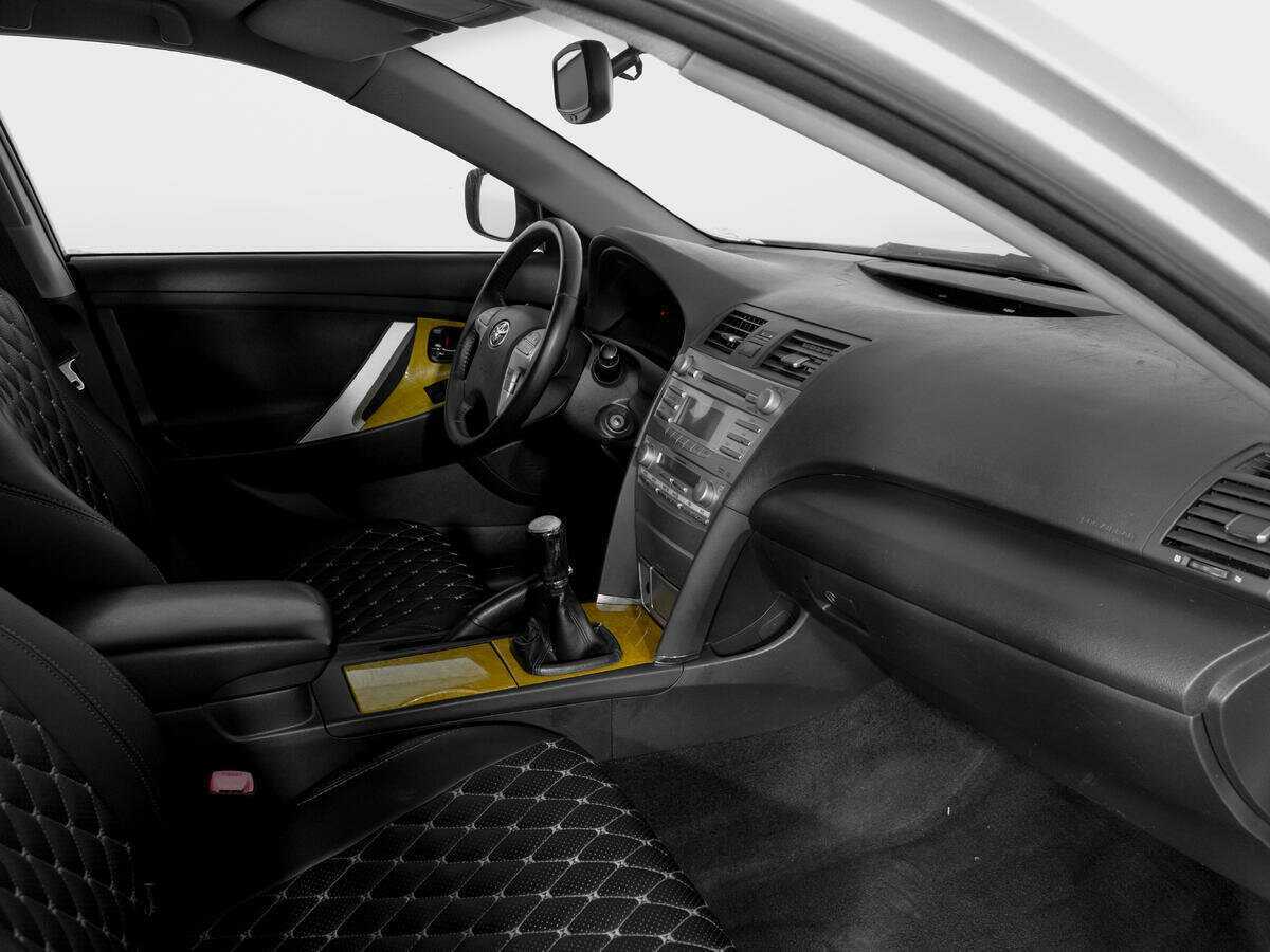 Toyota Camry 2006 года с пробегом. Фото: #8