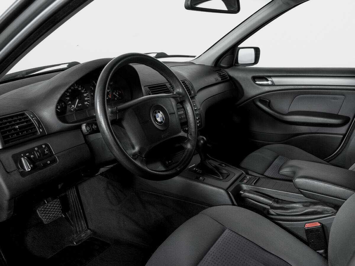 BMW 3 серии 2004 года с пробегом. Фото: #14