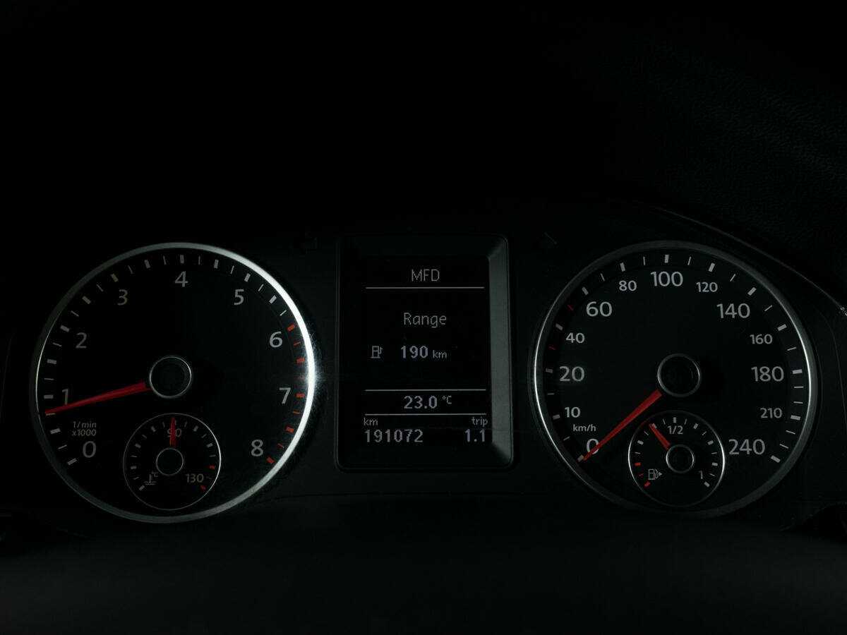 Volkswagen Tiguan 2009 года с пробегом. Фото: #10