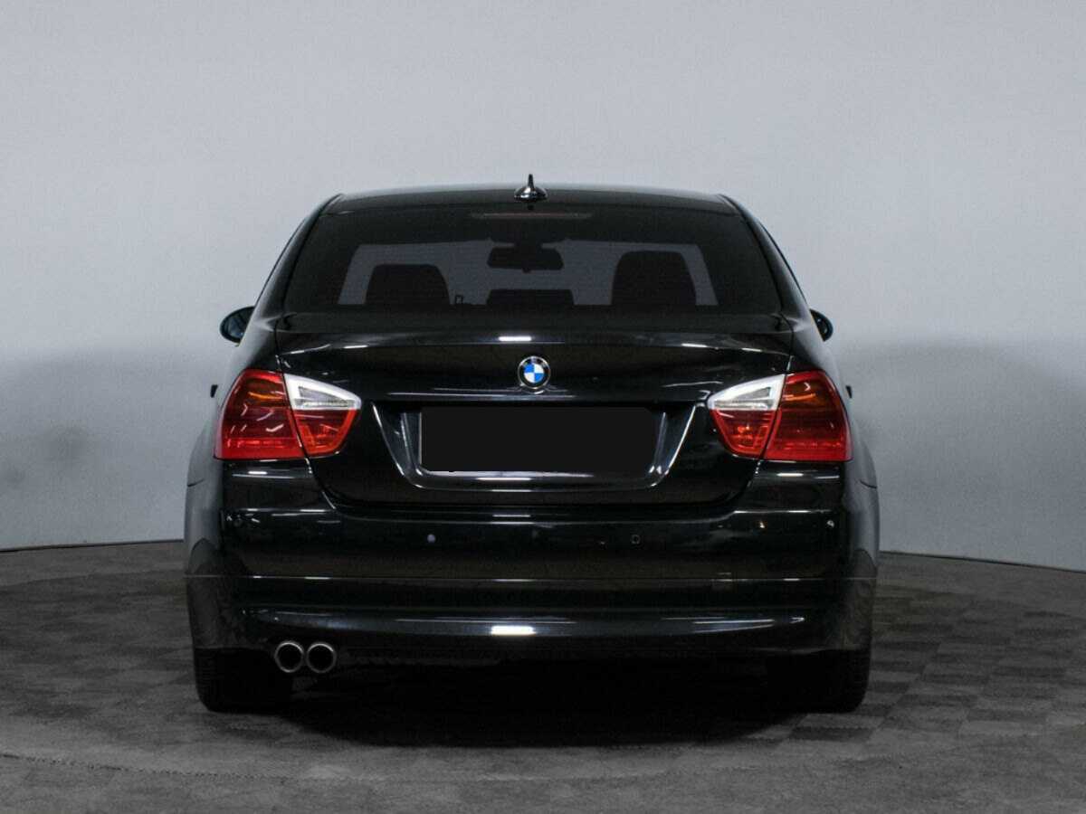 BMW 3 серии 2005 года с пробегом. Фото: #5