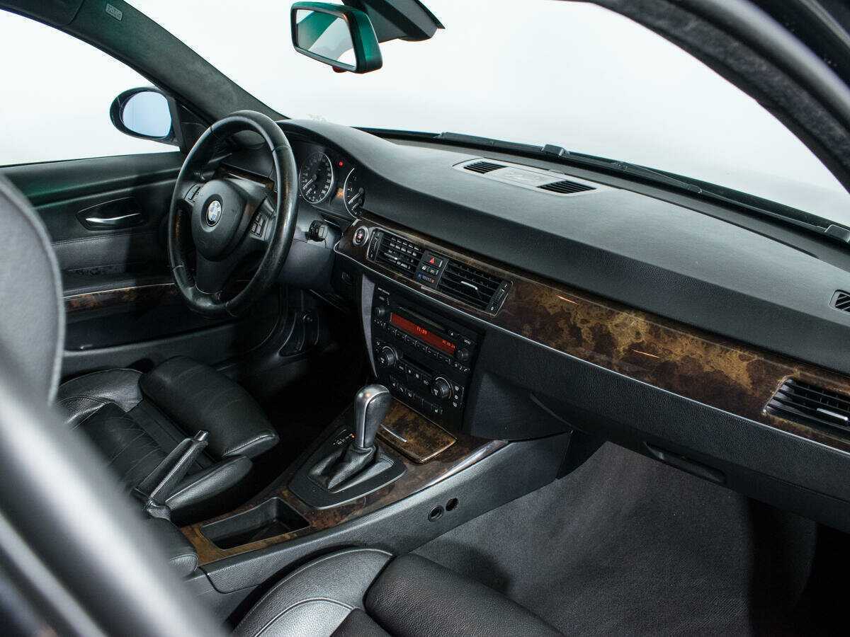 BMW 3 серии 2005 года с пробегом. Фото: #8