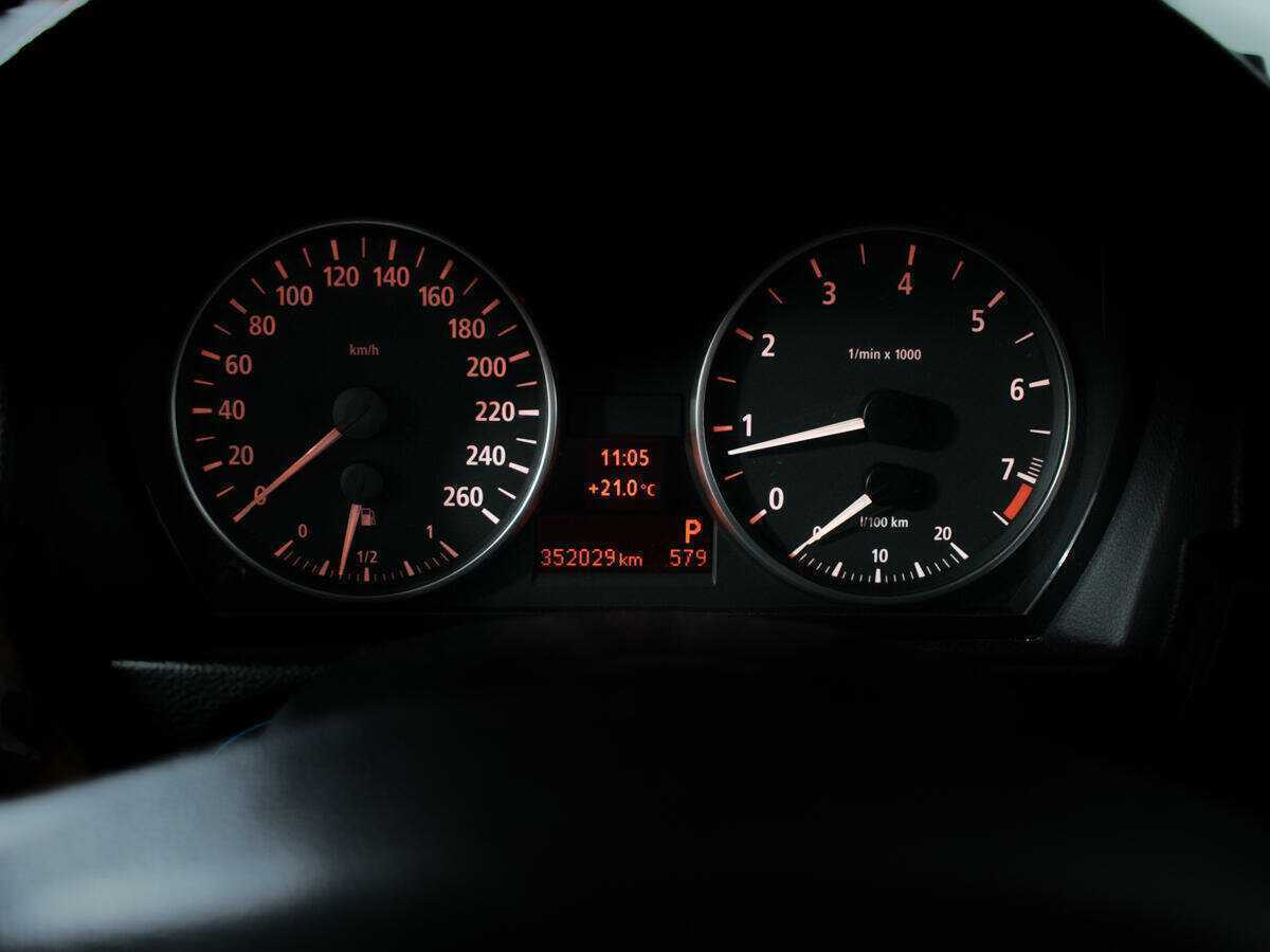 BMW 3 серии 2005 года с пробегом. Фото: #10