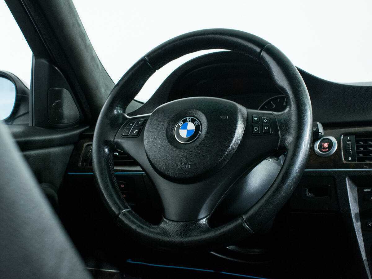 BMW 3 серии 2005 года с пробегом. Фото: #13