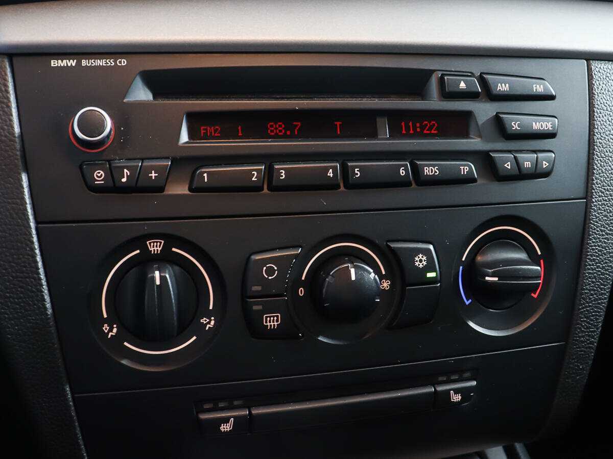 BMW 1 серии 2011 года с пробегом. Фото: #15