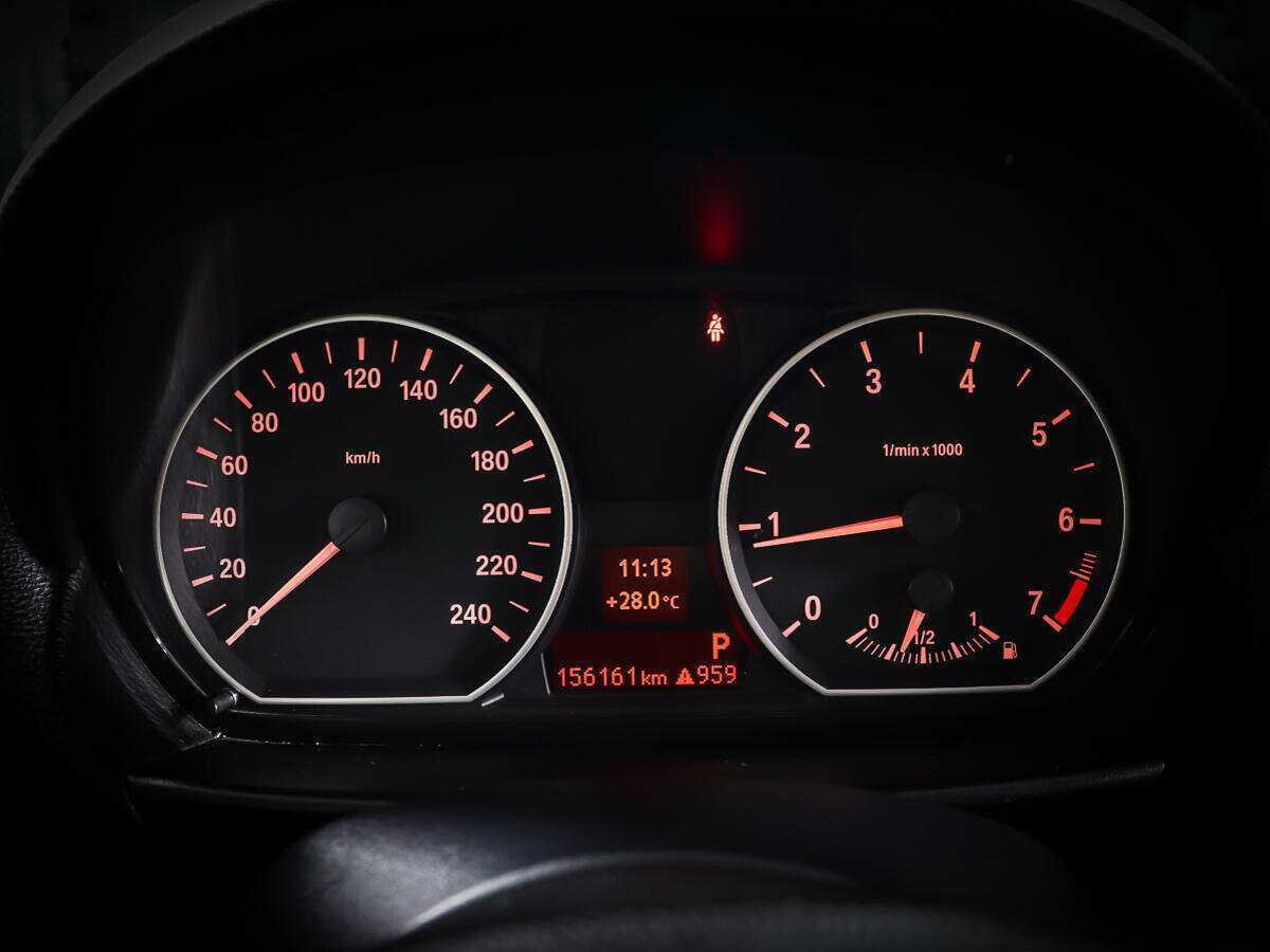 BMW 1 серии 2011 года с пробегом. Фото: #16