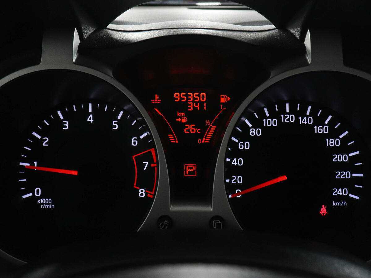 Nissan Juke 2011 года с пробегом. Фото: #10