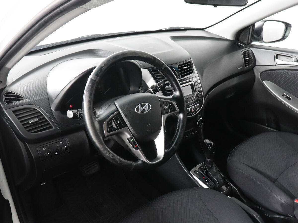 Б/У Хендай Солярис 2014 года. Фото: #8