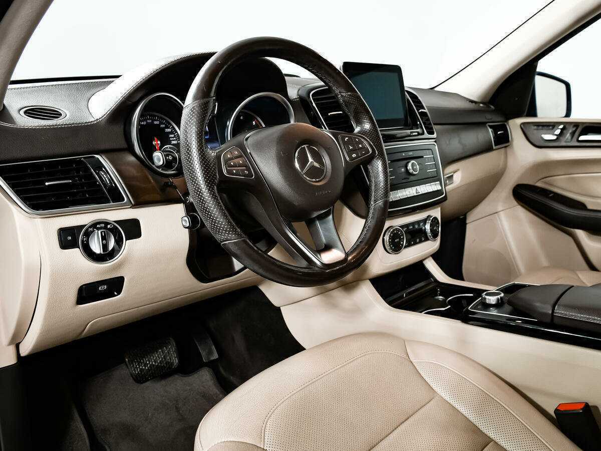 Mercedes-Benz GLE 2017 года с пробегом. Фото: #10