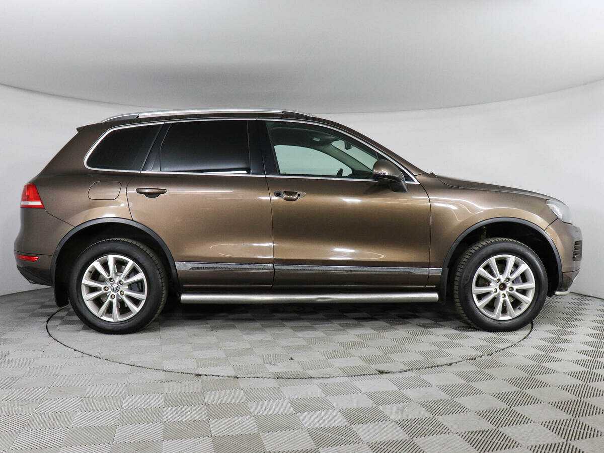 Volkswagen Touareg 2010 года с пробегом. Фото: #3