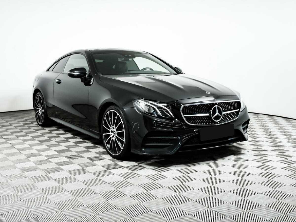 Mercedes-Benz E-Класс 2018 года с пробегом. Фото: #2