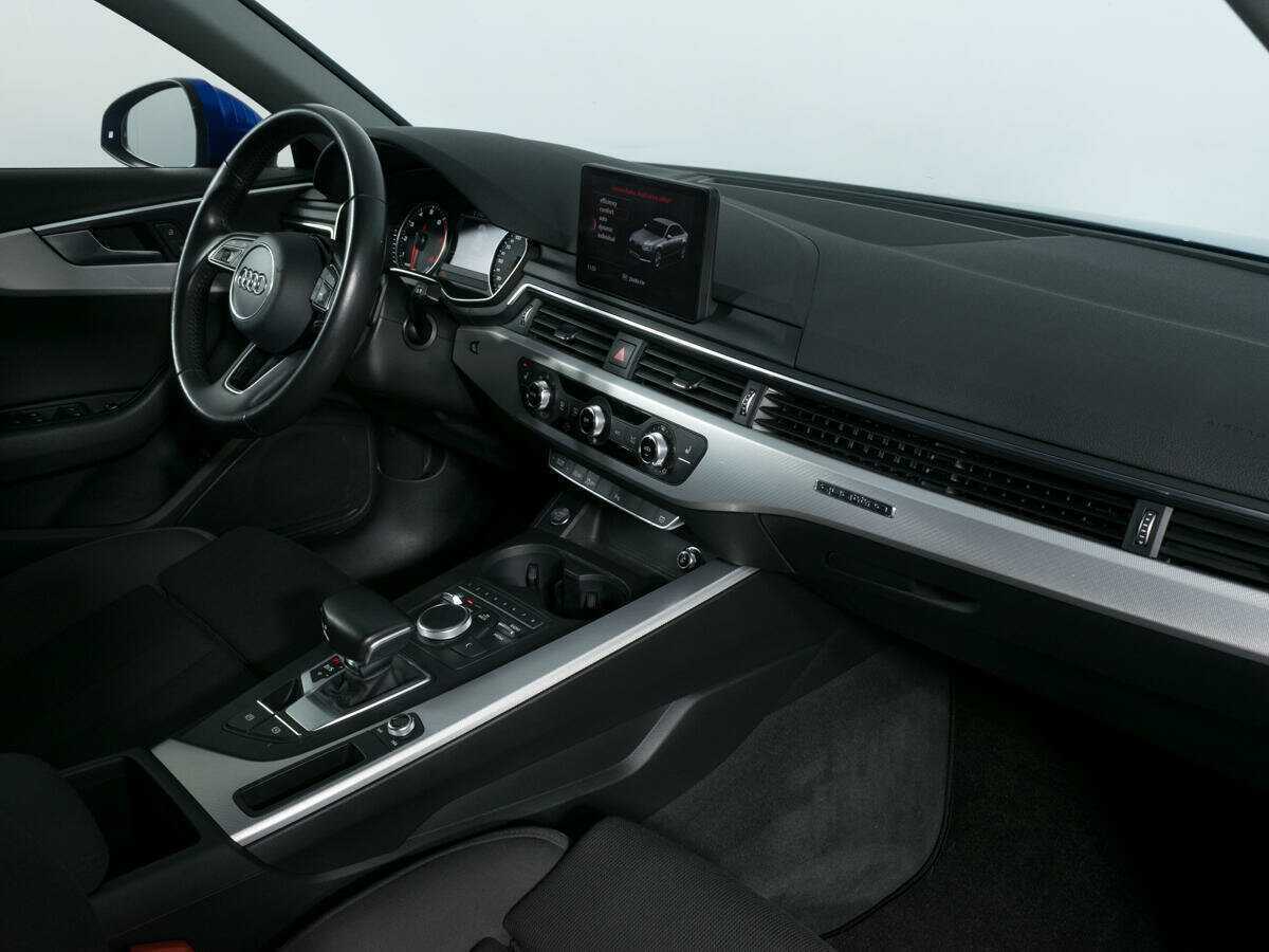 Audi A4 2017 года с пробегом. Фото: #7
