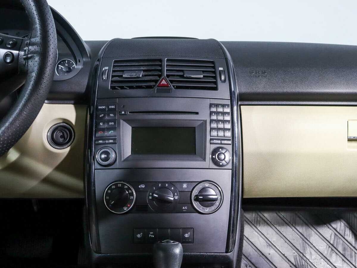 Mercedes-Benz A-Класс 2009 года с пробегом. Фото: #10