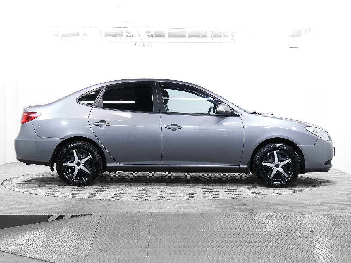 Hyundai Elantra 2011 года с пробегом. Фото: #3