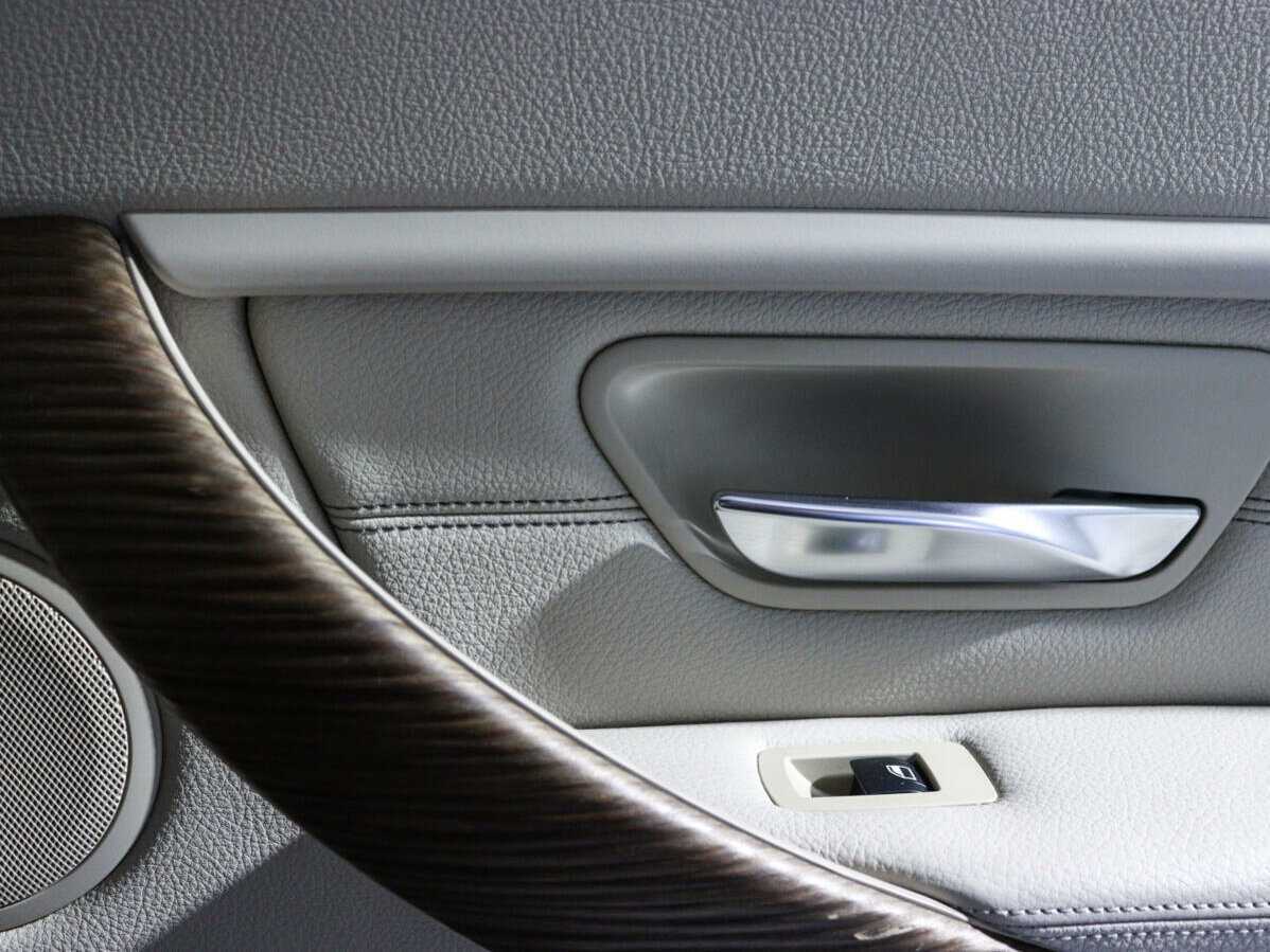 BMW 3 серии 2013 года с пробегом. Фото: #17