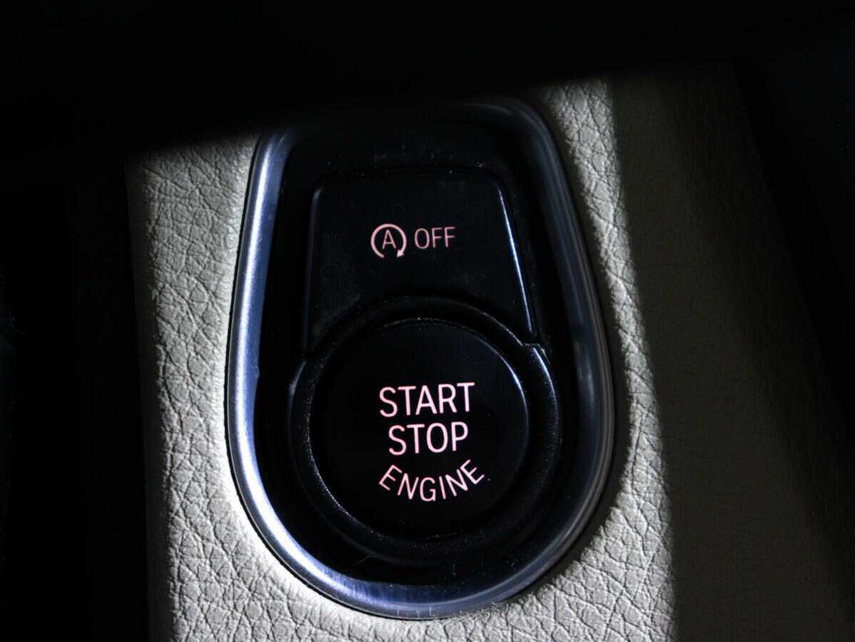 BMW 3 серии 2013 года с пробегом. Фото: #24