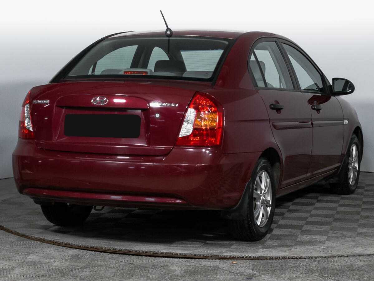 Hyundai Verna 2007 года с пробегом. Фото: #4