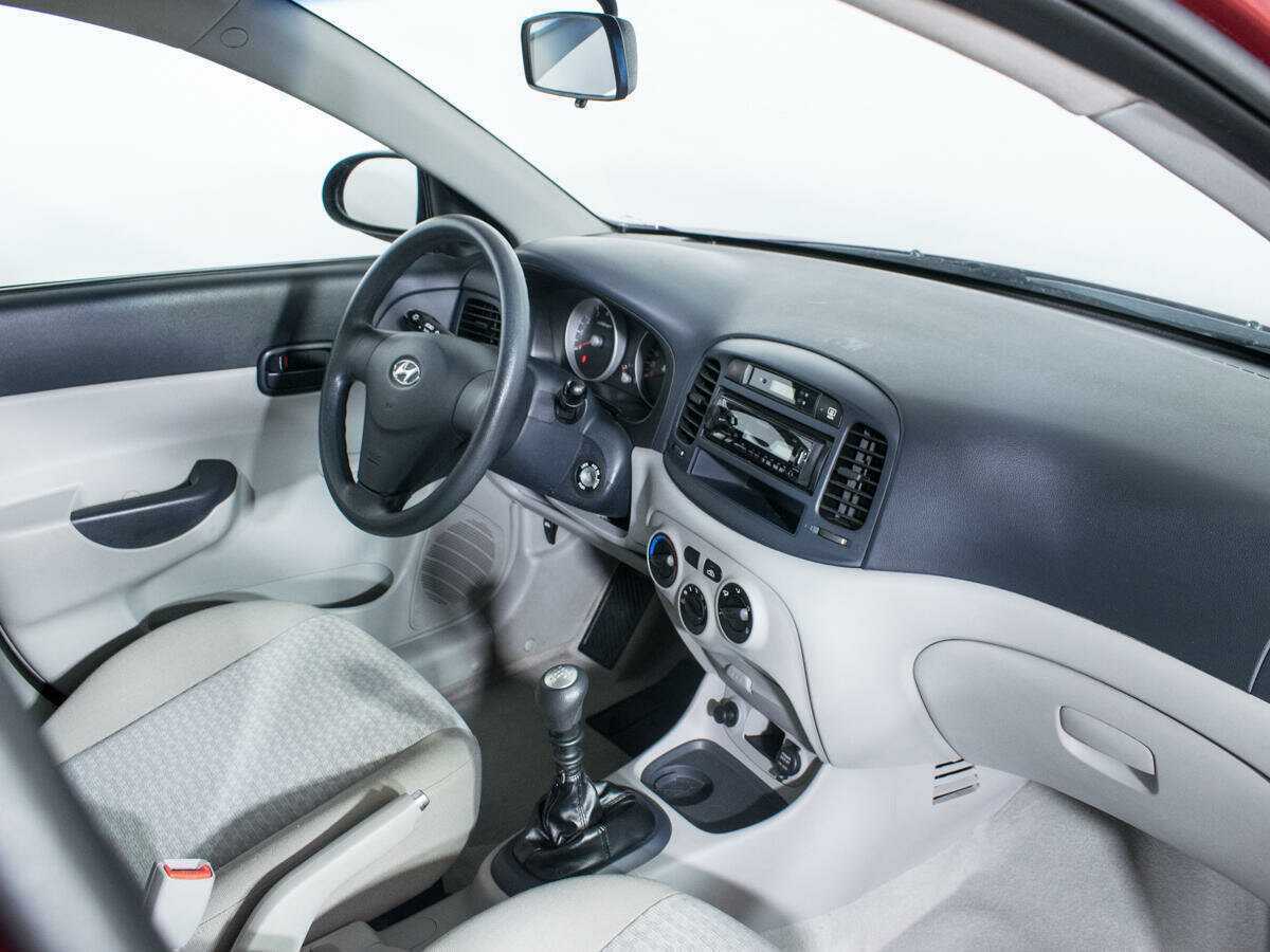 Hyundai Verna 2007 года с пробегом. Фото: #8