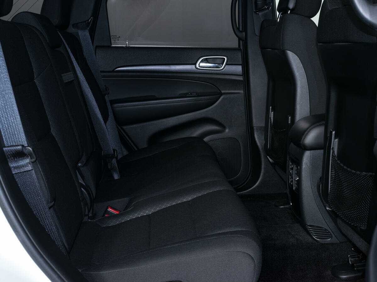 Jeep Grand Cherokee 2018 года с пробегом. Фото: #12