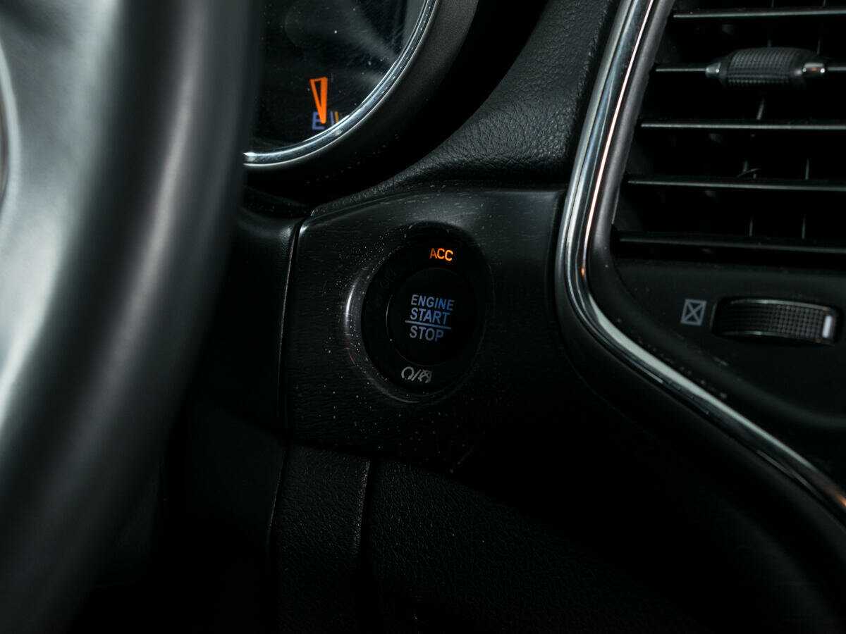 Jeep Grand Cherokee 2018 года с пробегом. Фото: #16