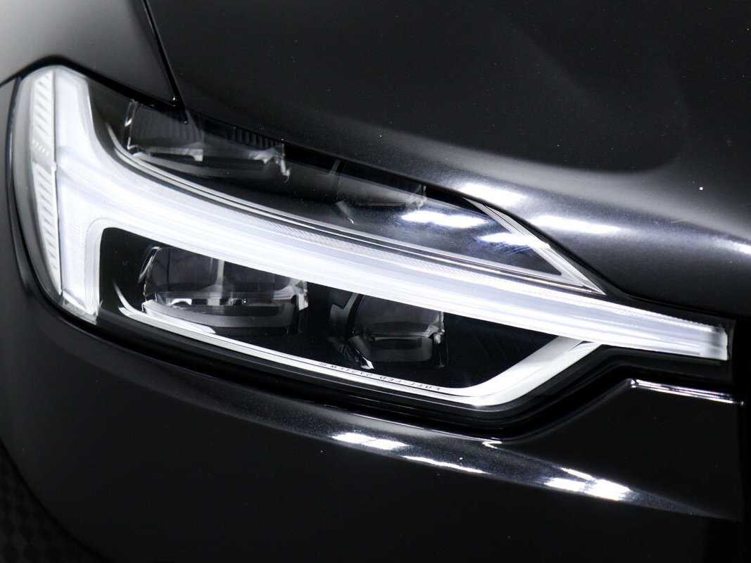 Volvo XC60 2019 года с пробегом. Фото: #12