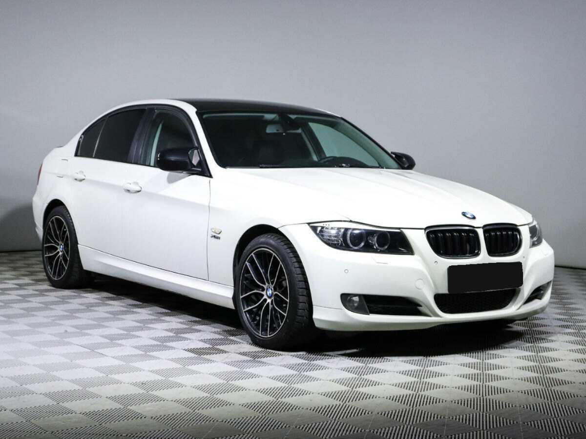 BMW 3 серии 2011 года с пробегом. Фото: #2