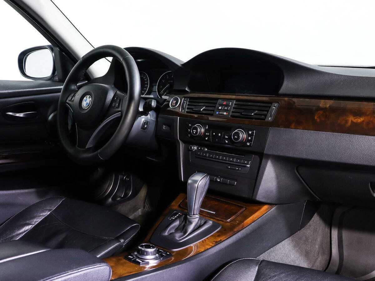 BMW 3 серии 2011 года с пробегом. Фото: #8